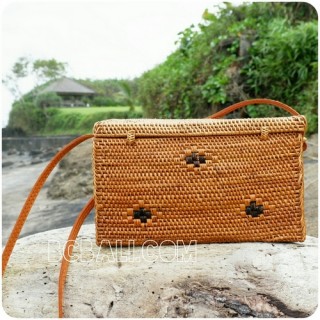 natural organic straw rattan sling bags sequare design motif